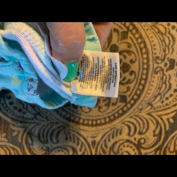 🤑 3/$15 Set of 24m Toddler PJs 🤑 - Picture 10 of 14